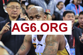 比赛直播间：河南队与武汉三镇